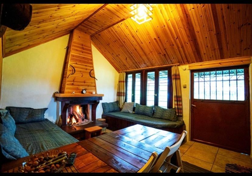 The Happy Cottage Ioannina Exterior foto